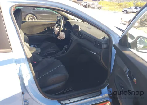 2022 Hyundai Veloster N z USA, uszkodzony, nr VIN KMHT36AH2NU015610